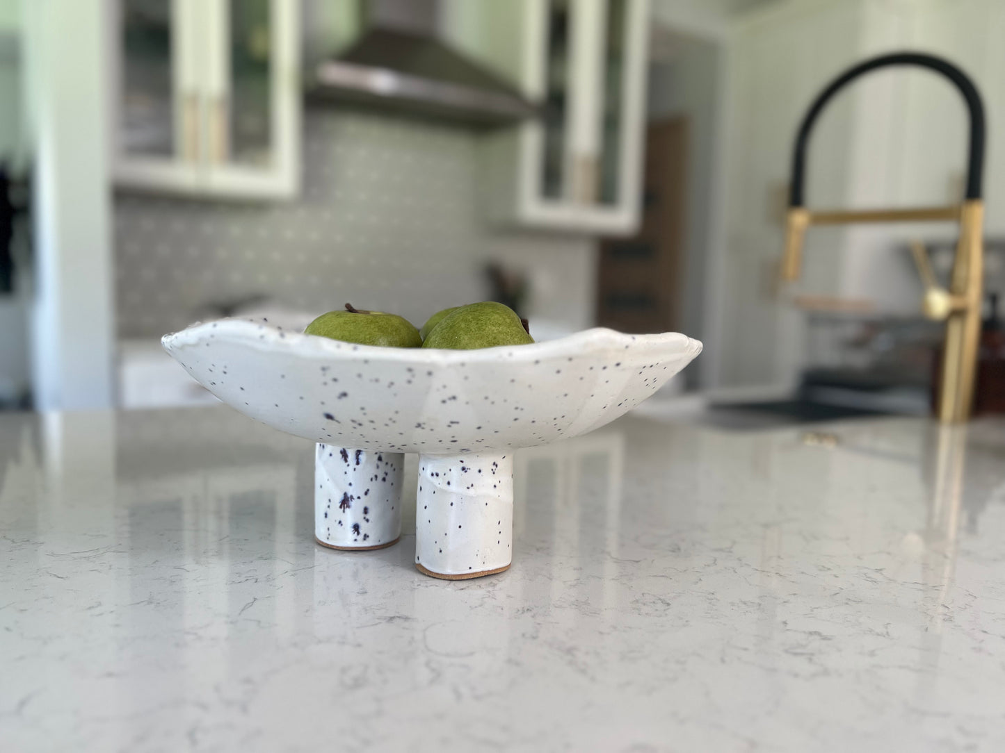 Three-Legged Pillar Pedestal Fruit Bowl - Matte White with Indigo Specks