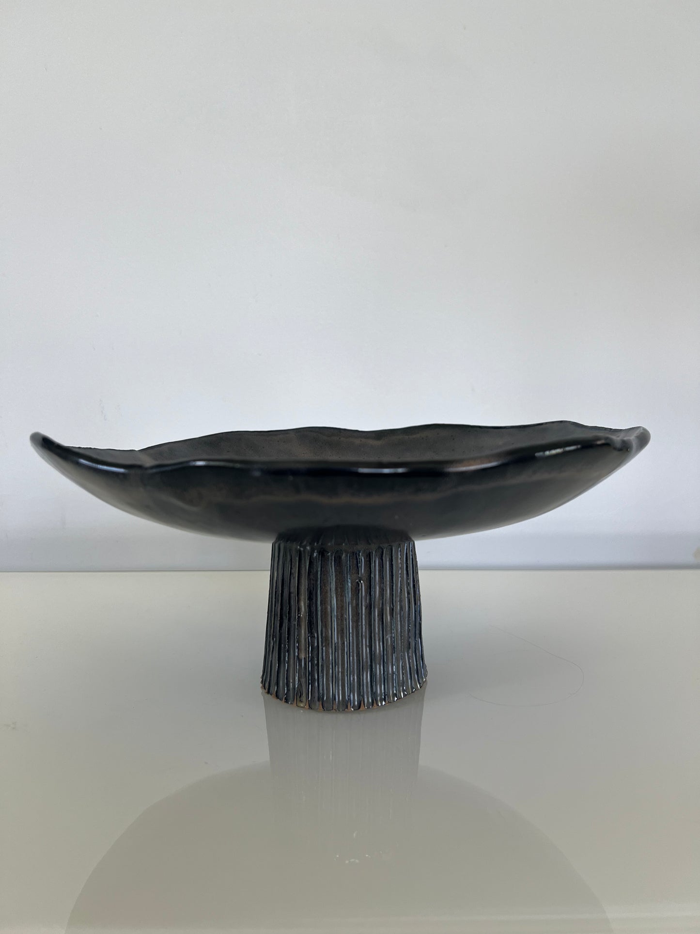 Small Pedestal Fruit Stand - Hazy Satin Black