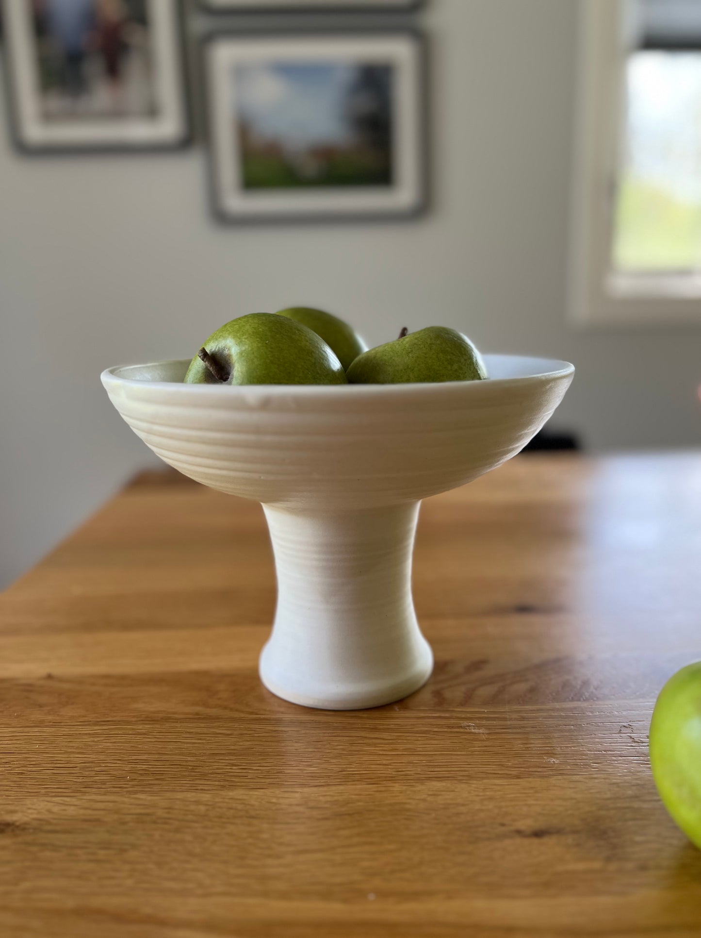 Small Pedestal Fruit Stand - Matte White